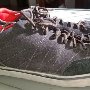 The North Face Mens Athletic Shoes 632207 Size 13